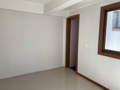 Descripci�n: D:\a.Sitios Web\a.llolleo.cl\elsahernandez\oficinas_arriendo\2.jpg